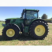 Трактор 6215 R John Deere, Киев облысы. 