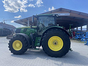 Трактор John Deere 6215 R, Киев облысы. 