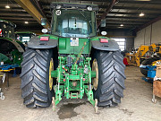 Трактор John Deere 8430 Дата на издаване 20010 Трансмисия Powershift, област Виница. Украйна