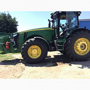 Трактор John Deere 8360R, Сумы облысы. 