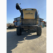 Зернозбиральний комбайн CLAAS Lexion 670, Волинська область. 