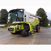 Claas Lexion 770 + V900 - Готовий на полі, Київ. Украйна