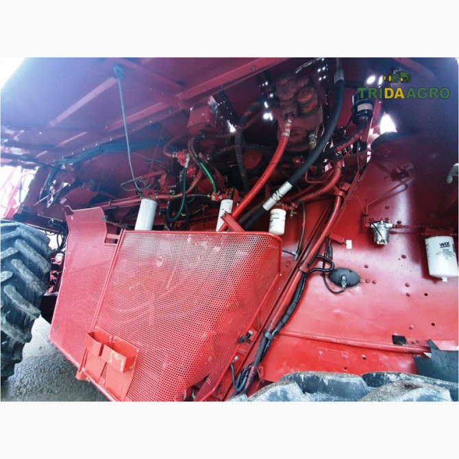 Комбайн Case IH 2388 (2001), Київська область.  - зображення 1