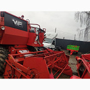 Комбайн Massey Ferguson 240, Волинська область. Україна