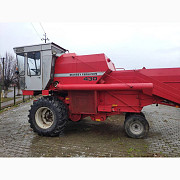 Комбайн Massey Ferguson 430, Волинська область. Україна